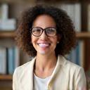 Juliana Santos, especialista em finanças pessoais